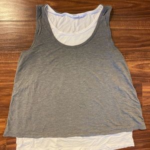 Gap Nursing tank top Grey/white sz s